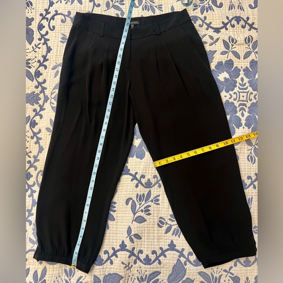 Eileen Fisher 100% Silk Pleated Ankle Pants - Picture 7 of 12